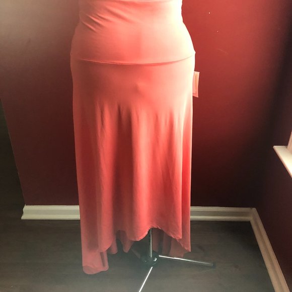 Lula Roe "Olivia" Skirt - Picture 10 of 10